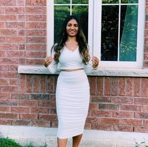 Meet your Posher, Sheniah